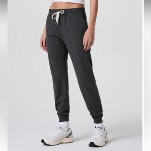 Vuori Performance Joggers.